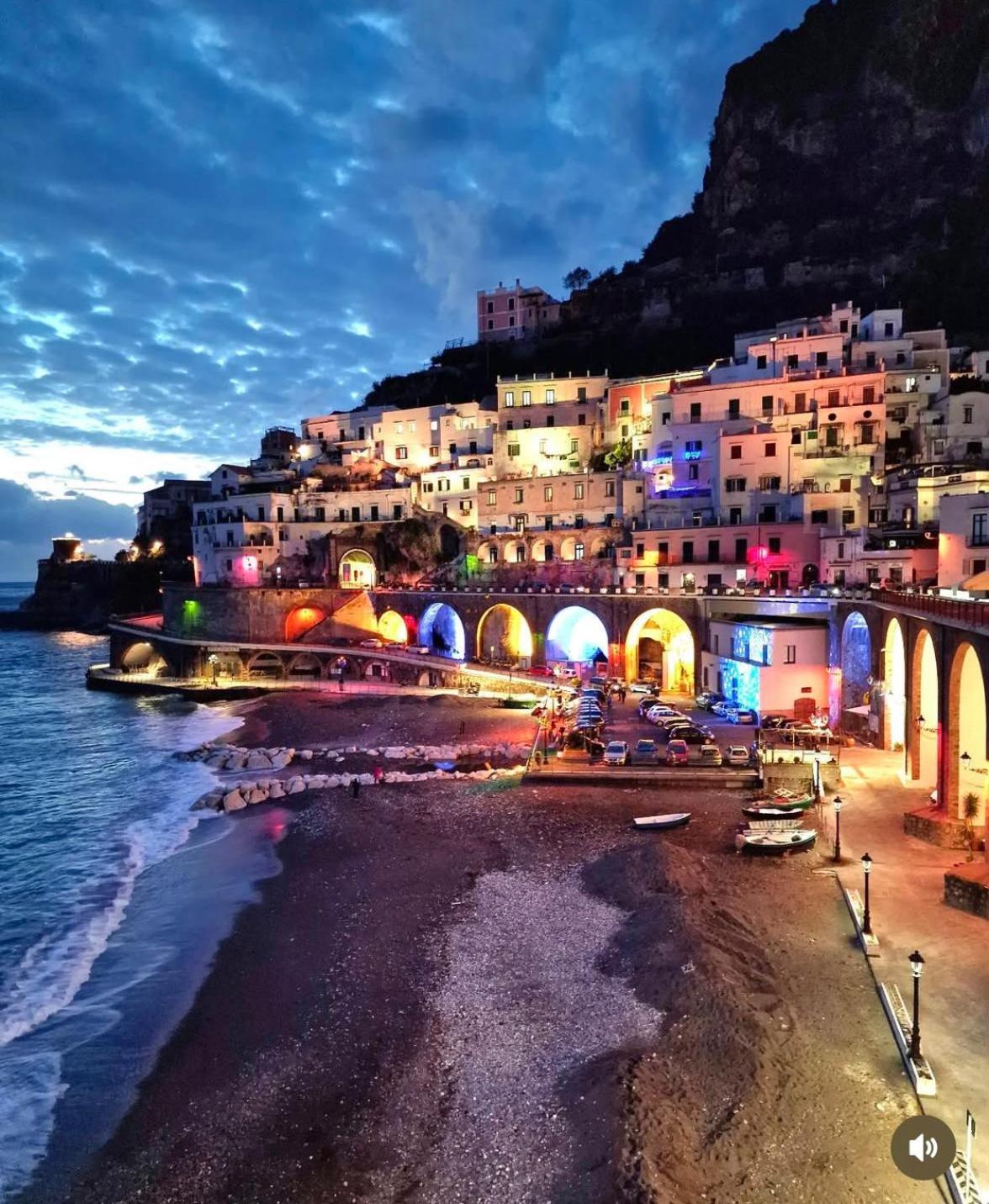 Lo Scorcio Del Borgo Appartement Atrani Buitenkant foto